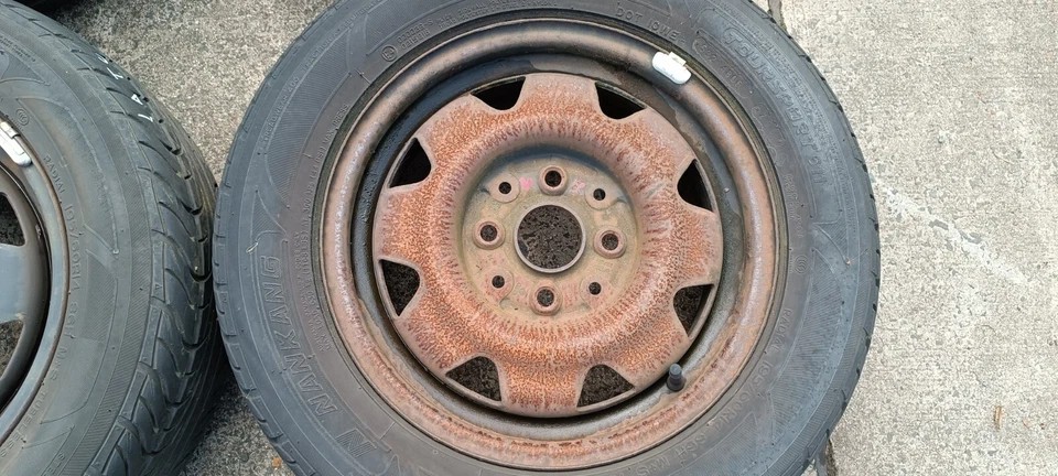 Audi 80 195/60 R14 5,5x14 ET45 Winterreifen 431601025L/R Räder - Bild 3 von 4