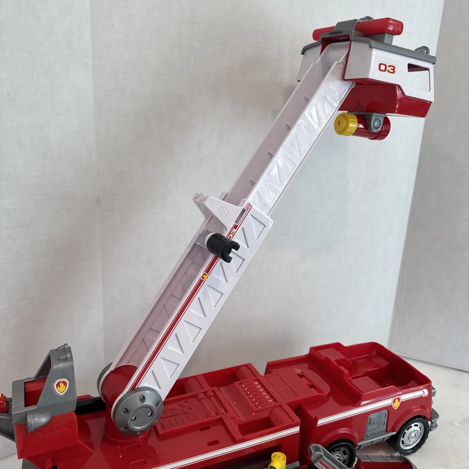 Paw Patrol Ultimate Rescue Fire Truck Extendable 2ft Ladder Light Sound HUGE Lot - Image 4 of 4