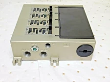 SMC Pneumatics 4 Station Manifold-Plug-In Type VV5FS201T1041-2