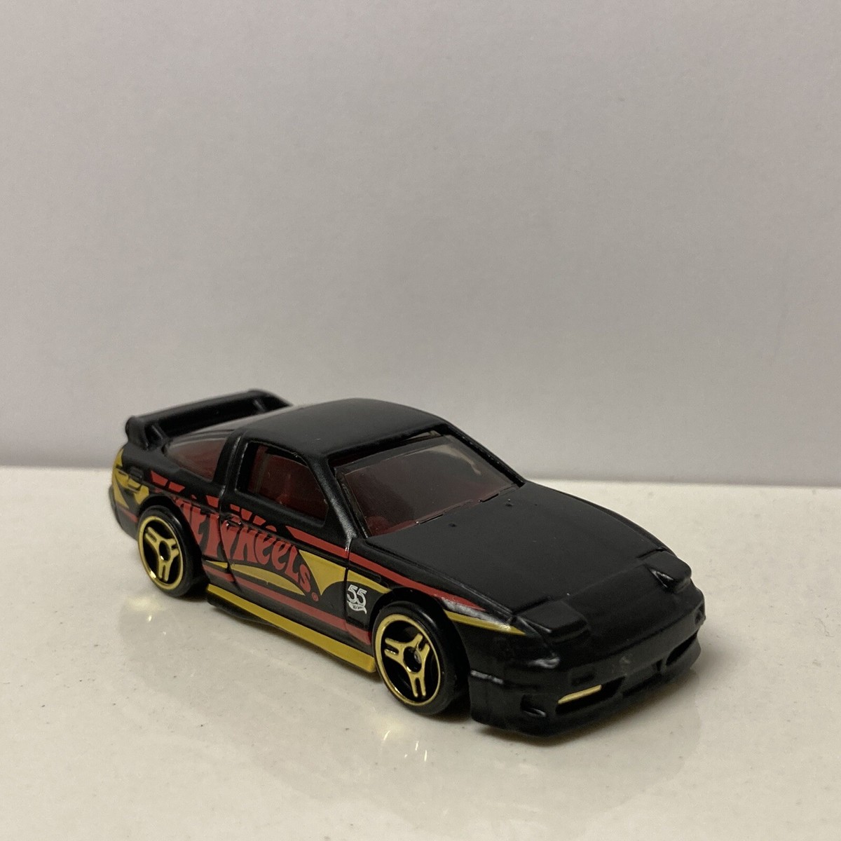 Hot Wheels ミニカー 白黒ストライプ ホットウィール ベーシックカー '96 日産 180SX タイプX HXR16