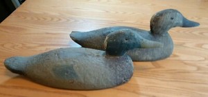 ANTIQUE DUCK DECOY PAIR - NICE PAIR