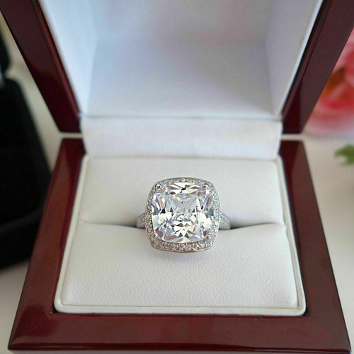 Cushion Cut CZ 925 Sterling Silver Halo Engagement Beautiful Unique Ring 2.50 CT - Picture 2 of 6
