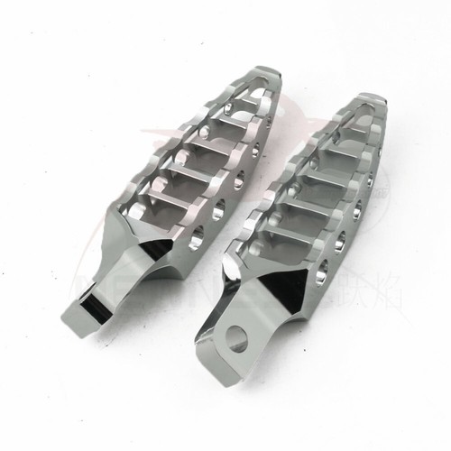 Motorcycle 45° Male-Mount Design Foot Pegs Footrests for Harley Dyna Chrome - Picture 2 of 6