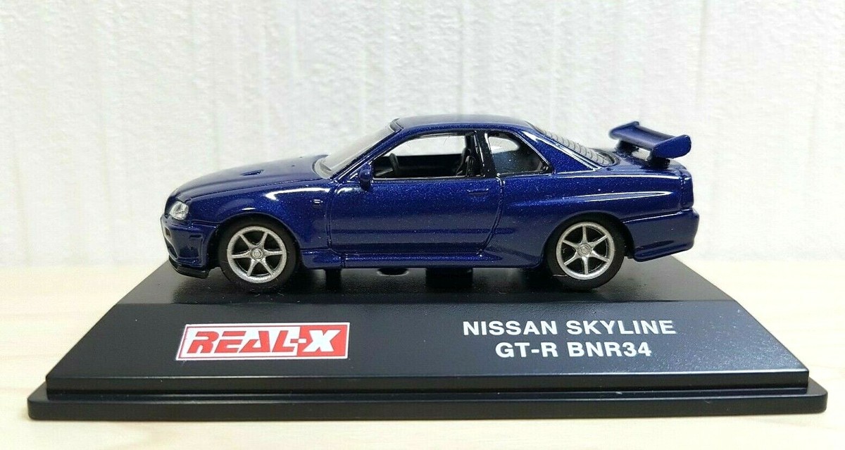 【SKYLINE GTR】 フィギュア　ブルー　スカイライン 1/72 Real-X NISSAN SKYLINE GT-R R34 BNR34 BLUE diecast car