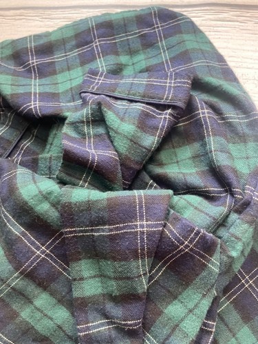Gap 2-piece flannel plaid pajamas - Picture 3 of 3