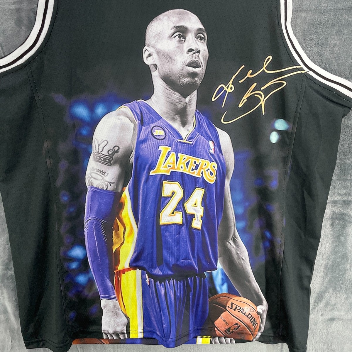 Kobe Bryant 2 Sided Photo Basketball Jersey Facsimile Auto