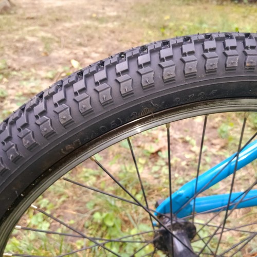 Mongoose BMX bike L60 turquoise frame -- top tube (TT) 20.75"-- new rear tire - Picture 15 of 19
