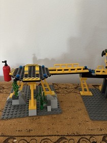 LEGO Aqua Raiders: Aquabase Invasion (7775) - No Mini Figures 98% complete Set