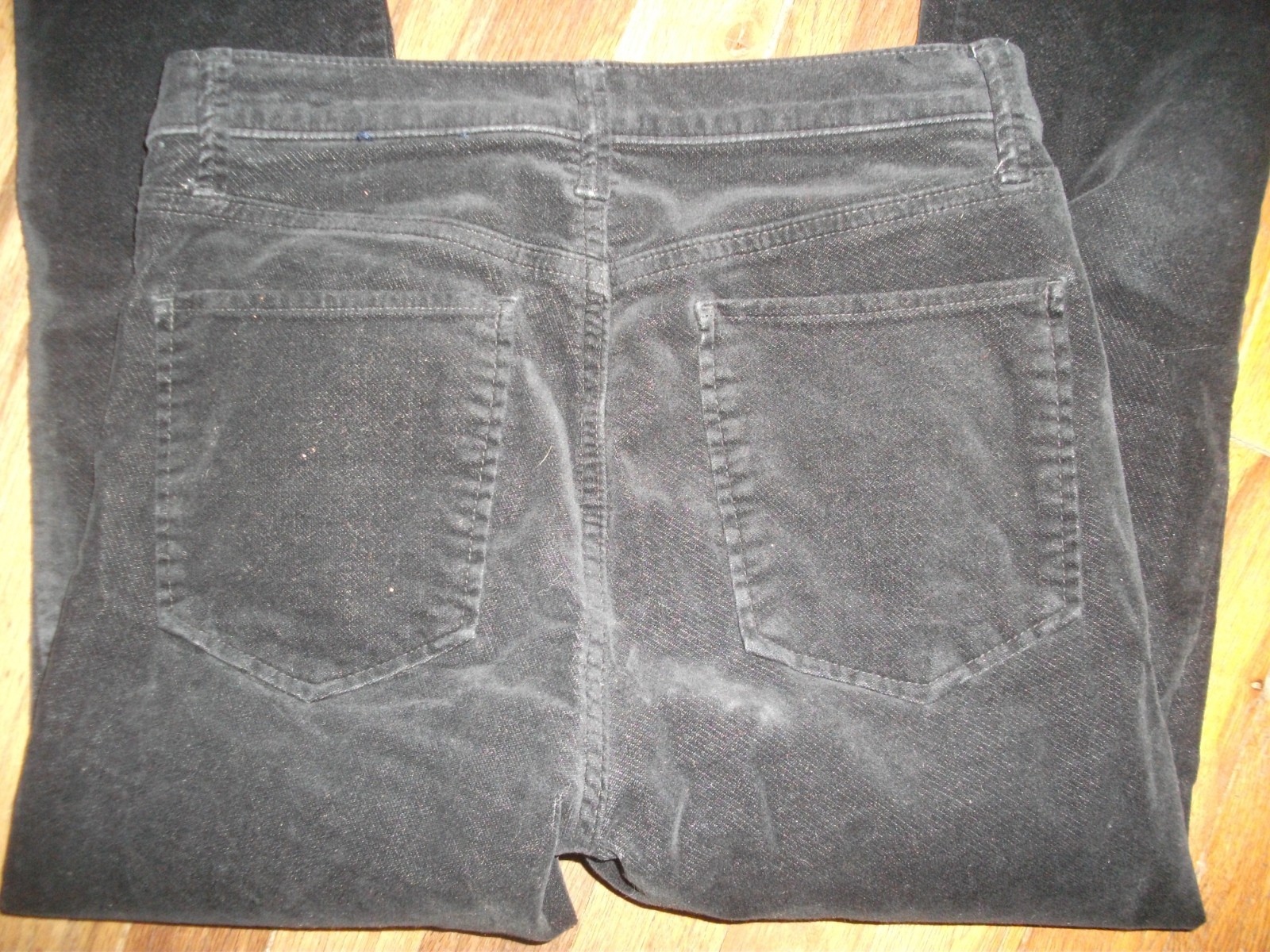Picture 2 of 6
