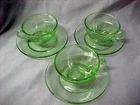 Green Depression glass vintage set 3 cups w saucers exc condition