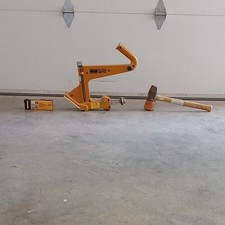 Herramienta accionada por polvo Stanley Bostitch FCN-200 con caja de cargas PNL-200 y mazo