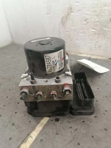 Conjunto de bomba actuador de freno antibloqueo ABS 2011-2012 Mitsubishi RVR fabricante de equipos originales Foto 3 de 4