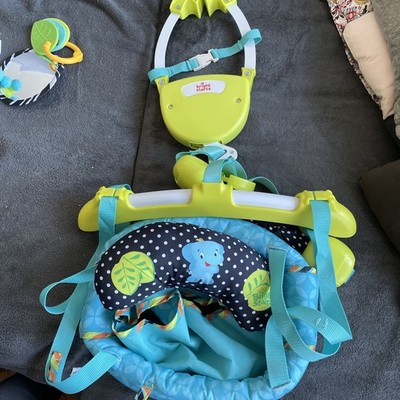 BRIGHT STARTS Türhopser Bounce 'n Spring Deluxe Door Jumper 