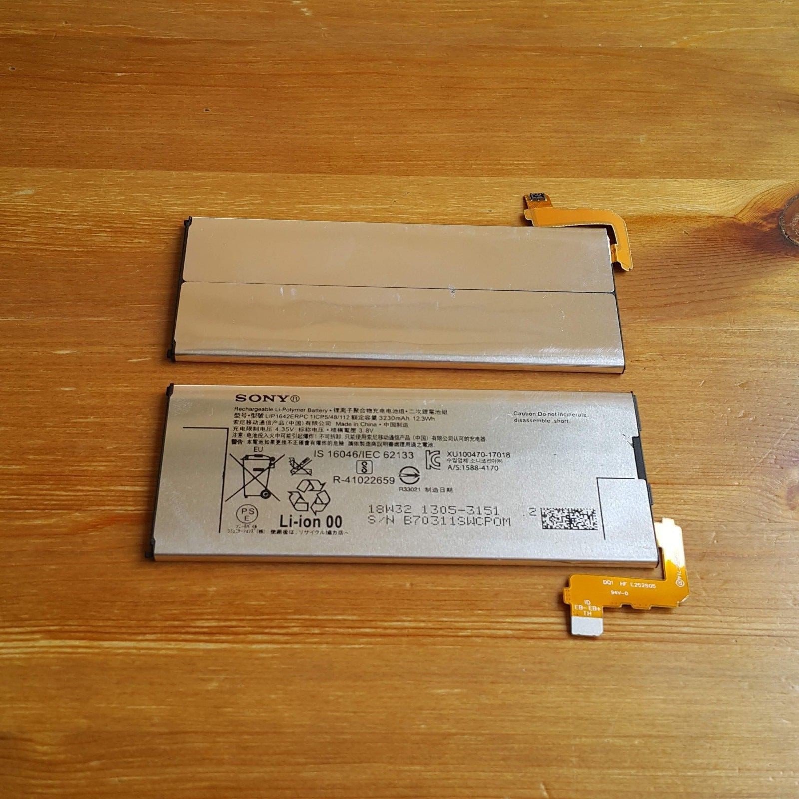 GENUINE SONY Xperia XZ Premium Battery LIP1642ERPC (1305-3151) 3230mAh - Local - Picture 3 of 12
