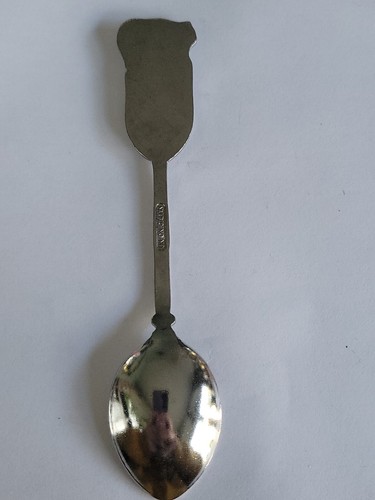 Spoon Canadian Flag bear 5 in Union Japan Collector Souvenir - Picture 4 of 5