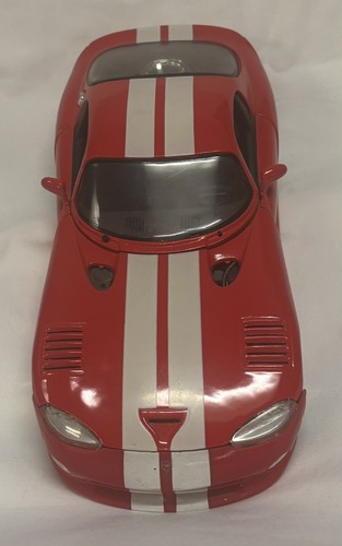 Maisto 1:18 Dodge Viper GTS in Red/White - Picture 3 of 6