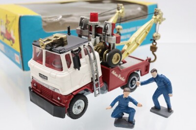 CORGI MAJOR TOYS 1142 FORD TILT CAB HOLMES WRECKER RECOVERY CORGI MAJOR TOYS 1142 FORD TILT CAB HOLMES WRECKER RECOVERY