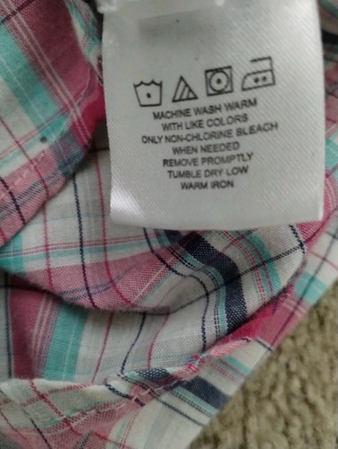 Ladies Wrangler Wrancher Shirt, Pearl Snaps, Long Sleeve- Pink Plaid, Size Large - Picture 4 of 8