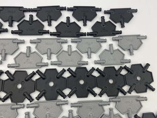 Mini pannello quadrato triangolo spaziale assortito 50 Knex - ricambi standard K'nex - Foto 4 di 5