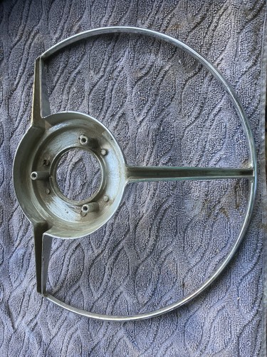 1957 1958 Ford Fairlane 3 Spoke Horn Ring #FEG-3624-BW - Picture 2 of 3