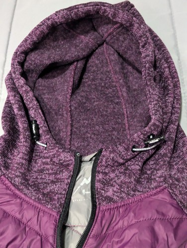 Chaqueta con Capucha Soft HFX Performance Puffer Active Cremallera Púrpura Rosa Para Mujer 1X - Imagen 6 de 11