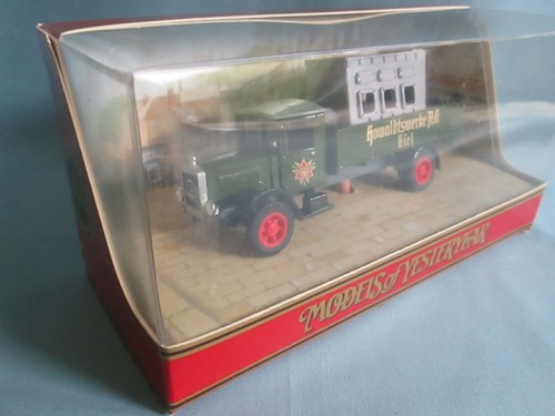 Matchbox Models of Yesteryear Y41-1 1932 Mercedes Benz L5 Lorry "Howaldtswerke" - Picture 4 of 7