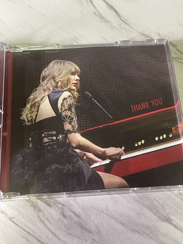 CD automatico firmato Taylor Swift - rosso - certificato JSA autentico AM75888 - Foto 11 di 11