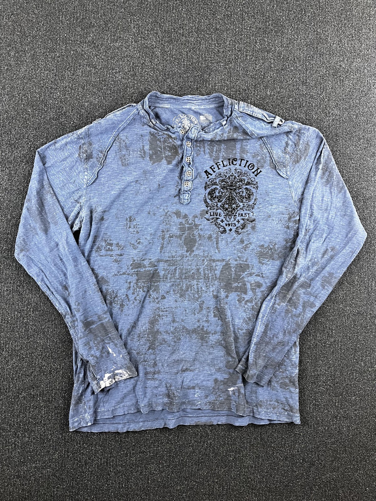 Picture 1 of 10
