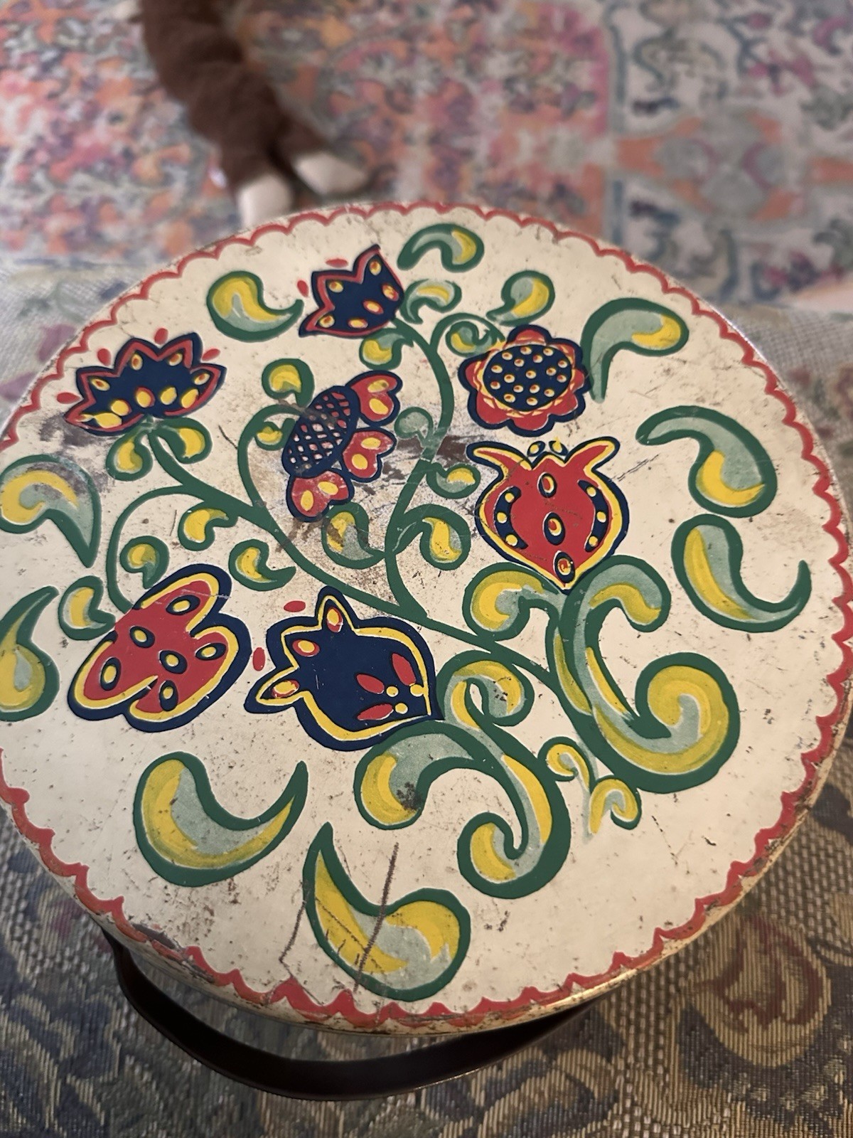 Vintage Metal Floral Sewing Tin