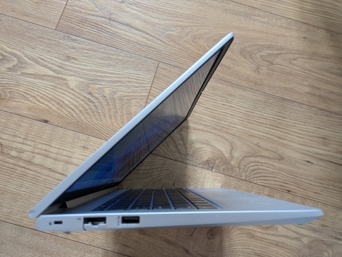 HP Probook 440 G8 Core i5 1135G7 2,42GHz 8 GB RAM 256GB 14,1" Ekran dotykowy 117 - Zdjęcie 5 z 8