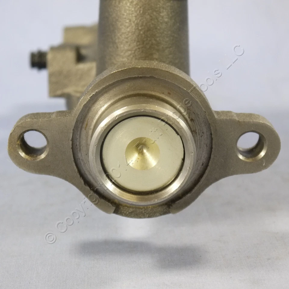 Brake Master Cylinder for 81 82 83 84 Century Cimarron Z24 Ciera 6000 - Image 2 of 4