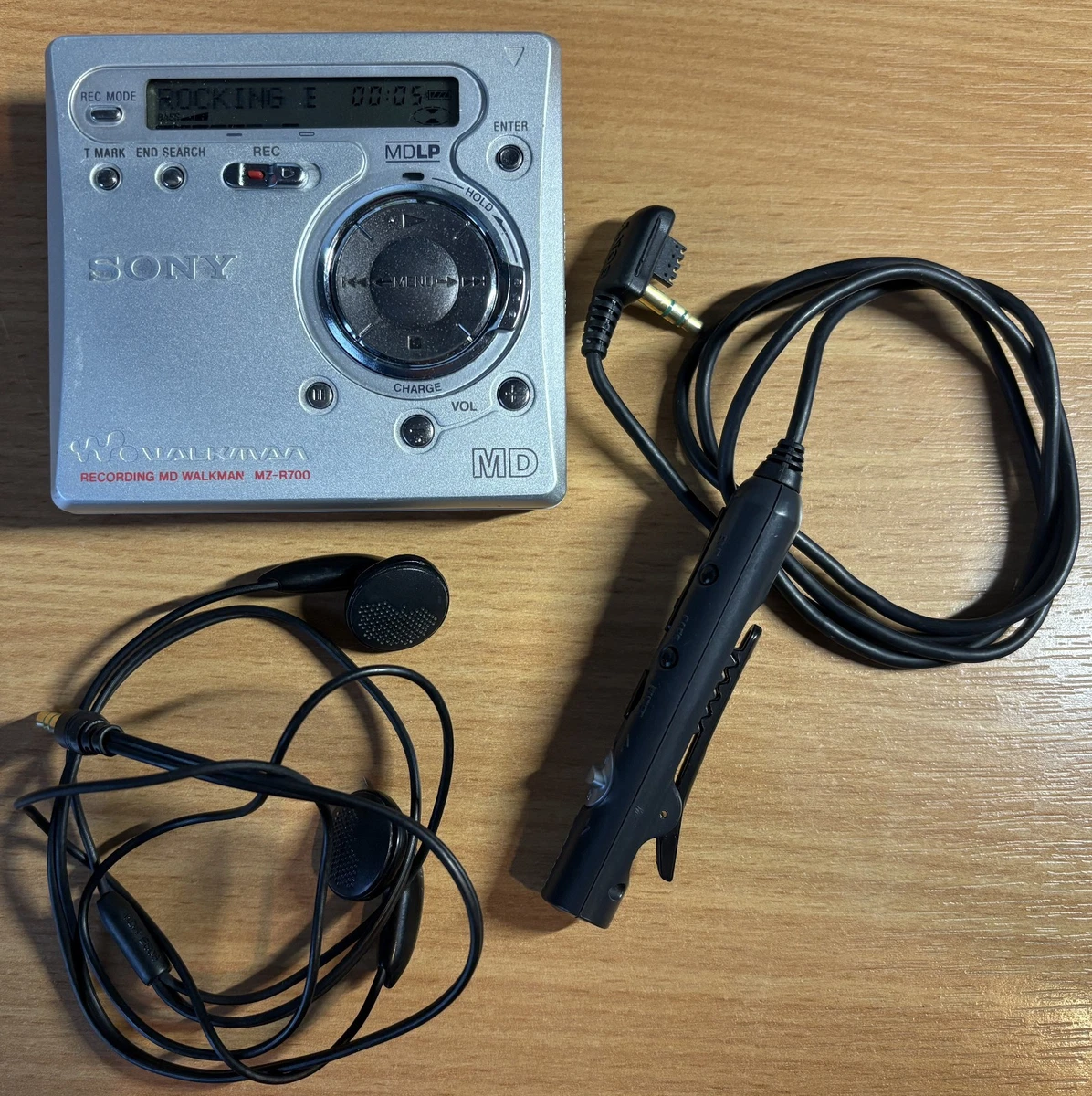 Minidisc Sony MZ-R700PC Enregistreur - Photo, audio & vidéo Minidisc Sony MZ-R700PC Enregistreur - Photo, audio & vidéo