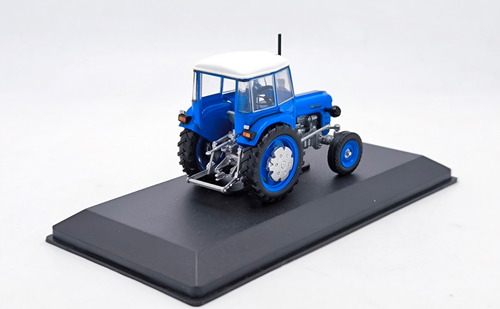 Tractor Zetor 2011 1:43 Hachette - Picture 3 of 5