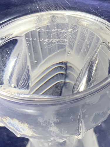 Excellent Lalique Crystal Pheasant Tucked Head Pin Tray - Picture 7 of 8
