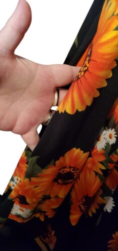 Ladies Plus Size 3X Bright Marigold Daisy Floral Stretchy Soft Dress with Pocket - 第 7/9 張圖片