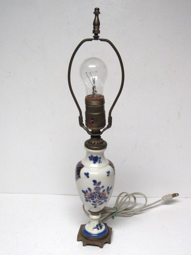 Boudoir Lampe französisches Porzellan Künstler signiert blau weiß gold Vintage handbemalt - Bild 7 von 11