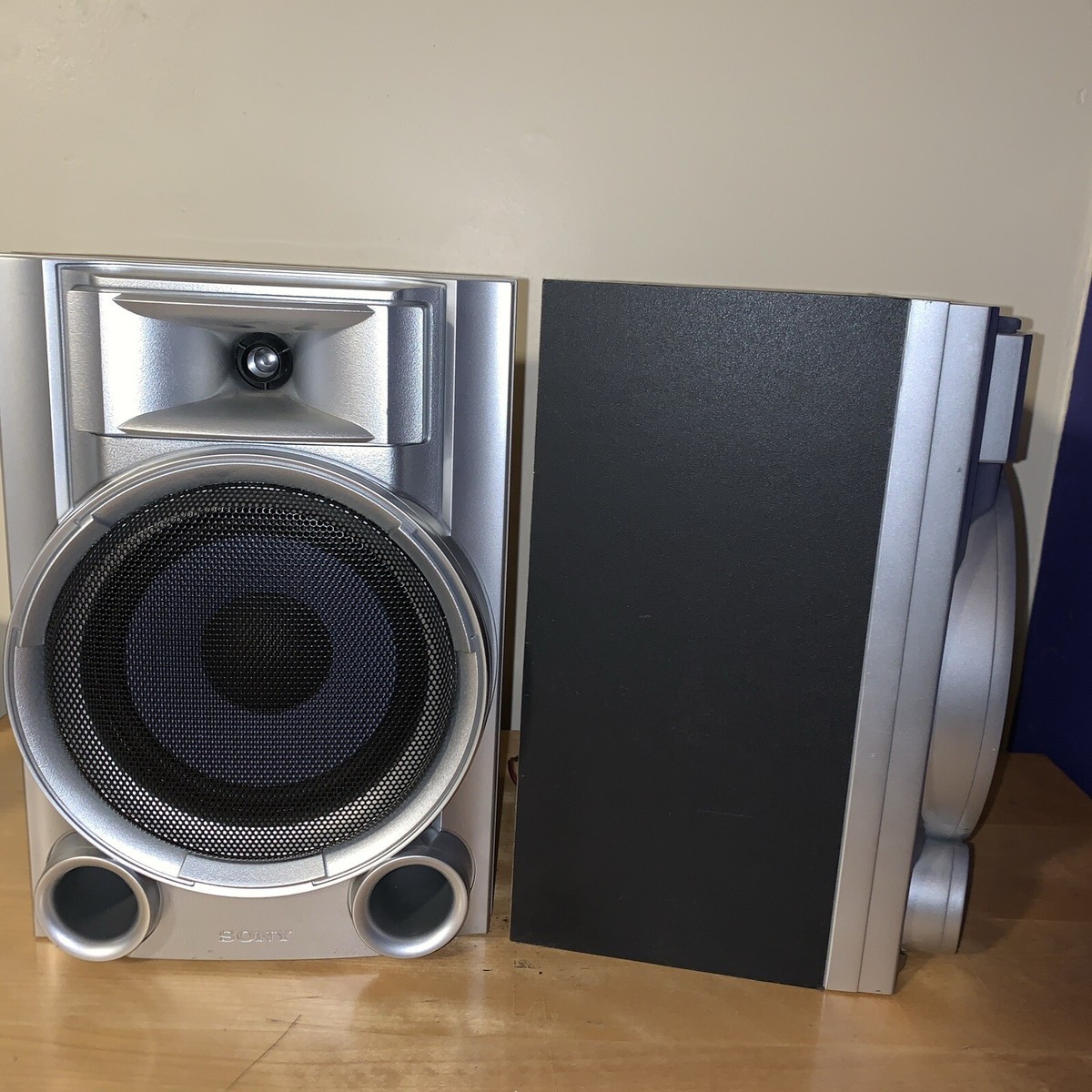 Shelf Speakers Sony SS-EC55S Hi-Fi Portable Wired 6 ohms in Shelf Speakers Sony SS-EC55S Hi-Fi Portable Wired 6 ohms in