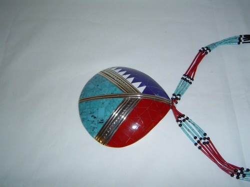 Vintage Santa Domingo Shell Turquoise Necklace - Picture 2 of 6