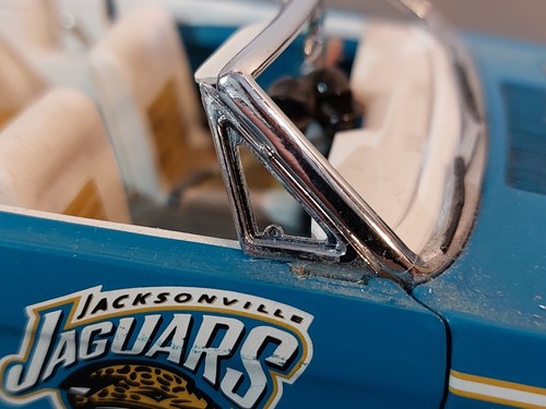 Danbury Mint Jacksonville Jaguars Die Cast Tailgate Damaged 1966 Ford Mustang - Picture 4 of 14