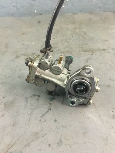 86 87 88 bomba de aceite Polaris Indy 600 triple 3083787 moto de nieve OEM usada - Imagen 4 de 6