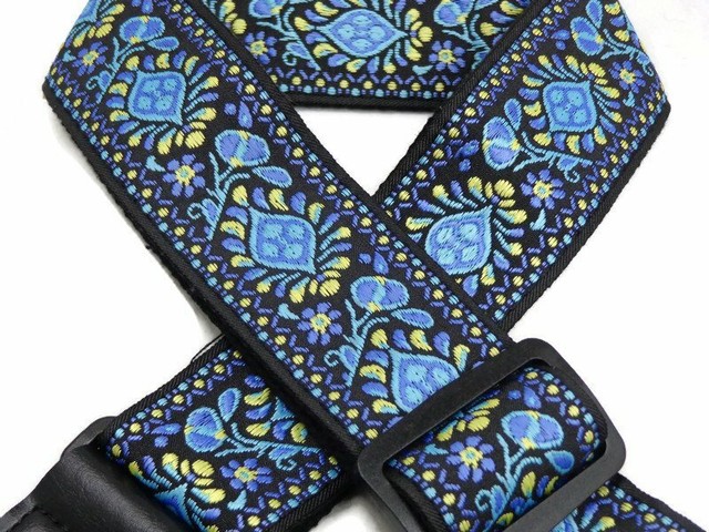 D04C 50pcs Acoustic Electric Guitar Celluloid Picks Pick Plectrums Mix Thickness
