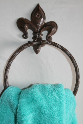 Fleur De Lis Bathroom Decor Accessories, Cast Iron - Historic NFDL - Picture 6 of 12