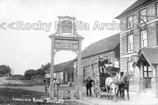 Rdd-41 The Nutley Inn, London Road, Nutley, Uckfield, Sussex. Photo