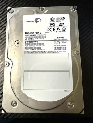 LOT OF 4 - Seagate ST3300007FC 300GB 10K 8MB FC Fibre Channel Hard Disk Drive