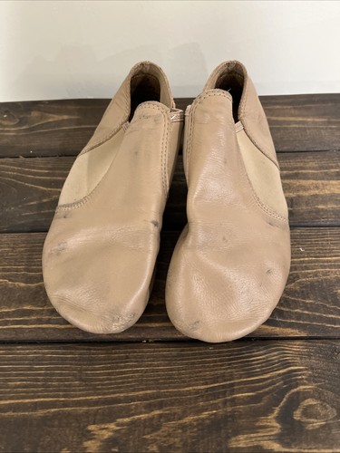 Capezio Women’s Size 8.5 Ballet Shoes