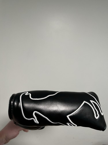 BRAND NEW Goated Golf OG Black Blade Putter RH with Cover - Picture 5 of 6