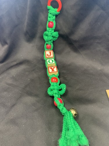 Vintage Christmas Macrame Wall Hanging Wood Joy Blocks Bell Pull 20 in - Picture 8 of 9