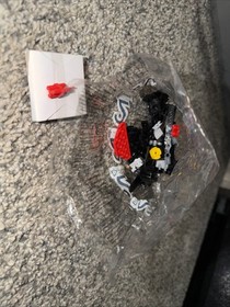 LEGO 76011 Superheroes Batman Attack Used, Superhero&rsquo;s Missing. Parts Only.