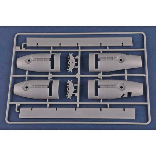 HobbyBoss US B-24D Liberator 1/32 Bomber Aircraft Plastic Airplane 83212 Model - Picture 9 of 12