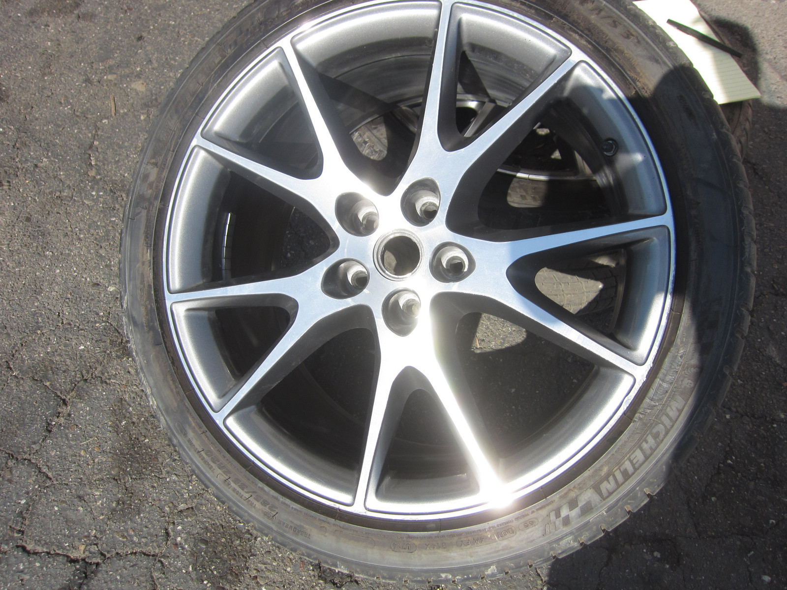 Ferrari California - Rear Wheel / Rim 10JX20 - (USED) - P/N 242157